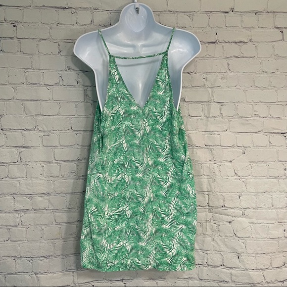 Old Navy Palm Leaf Print Tank Top - Picture 7 of 7